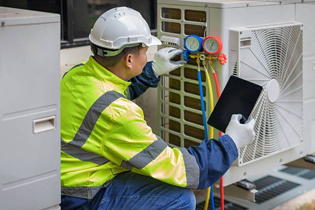 Professional Hvac Maintenance technician working in Thompson, CT